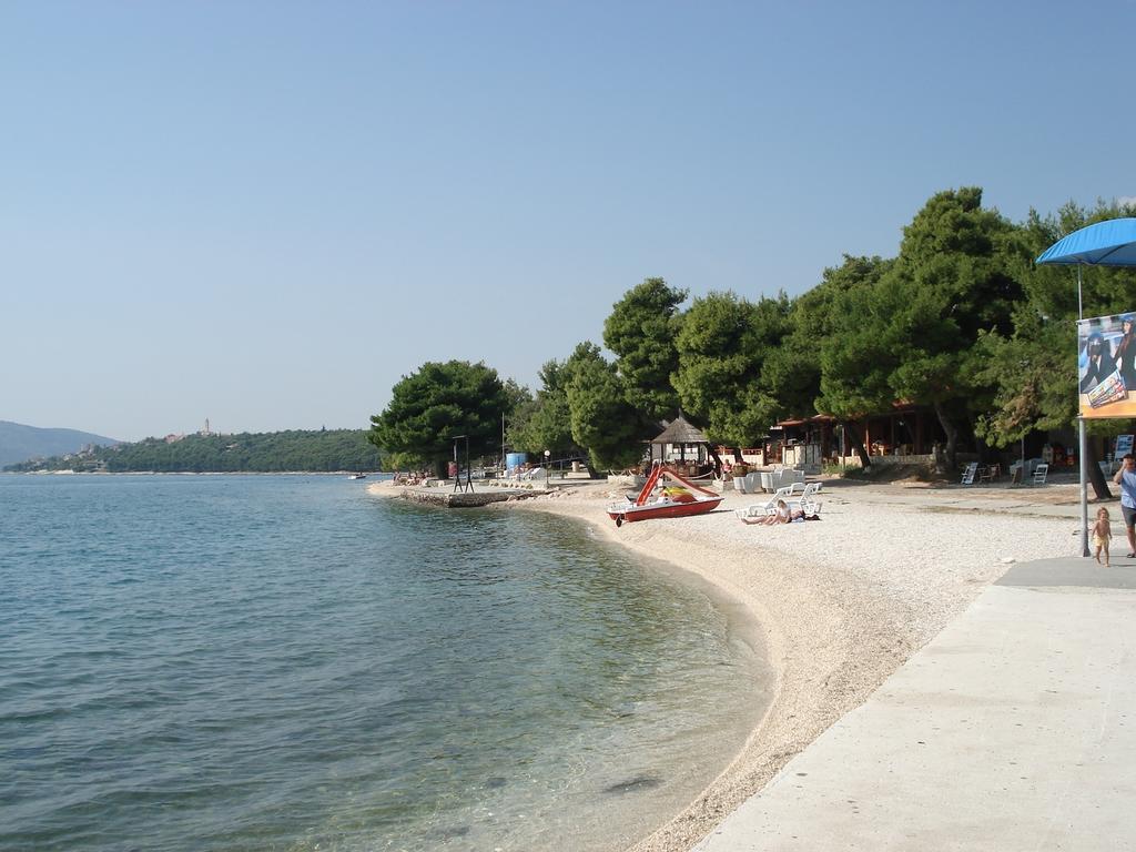 Villa Rosanda Apartments Trogir Eksteriør billede