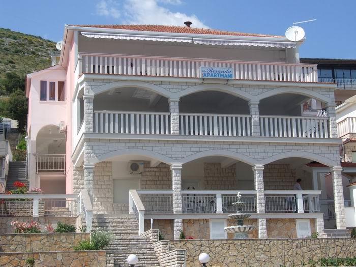 Villa Rosanda Apartments Trogir Eksteriør billede
