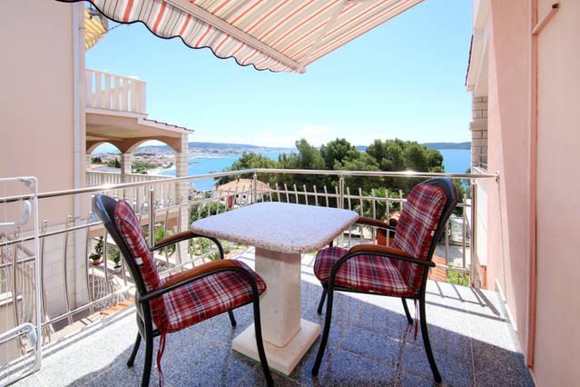 Villa Rosanda Apartments Trogir Eksteriør billede